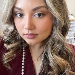 Meet your Posher, Mikayla